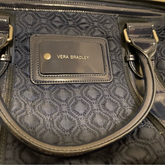 Navy Blue Vera Bradley XL duffel bag! Patent leather trim and feet! - Picture 4 of 6